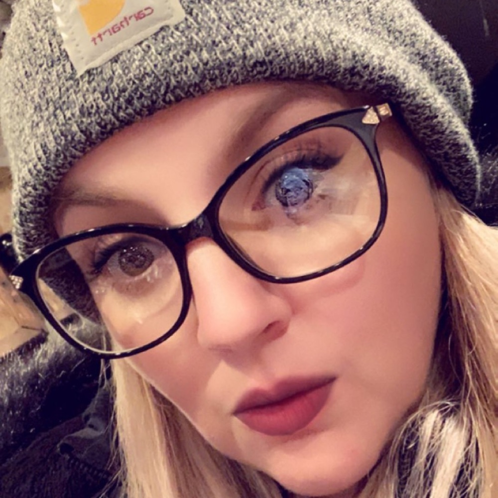 Meet your Posher, Brenda